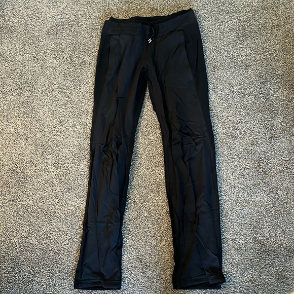 Lululemon track pants - Picture 1 of 2